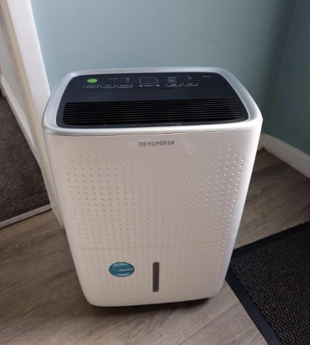 30L Day Dehumidifiers for Home Dehumidifier with Digital Control Panel Laundry Clothes Drying 4L Water Tank And Drainage Hose for Damp