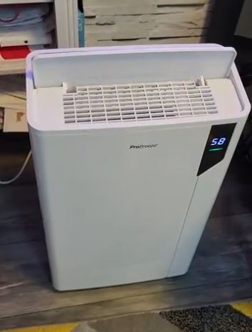 Pro Breeze 30L Day Dehumidifier Smart Compressor Dehumidifier with App WiFi Continuous Drainage 4L Water Tank 24h Timer And Child Lock Mould Remover And Moisture Absorber for Home And Bathroom